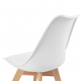 Set van 6 SARA-stoelen in wit x2, lichtgrijs x2 en meerkleurig patchwork.